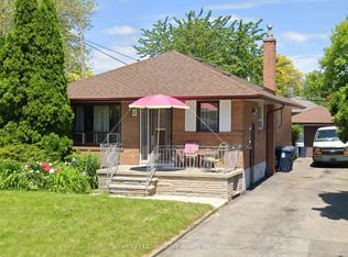 4 Randane Dr #BASEMENT, Toronto, ON M1R4L2