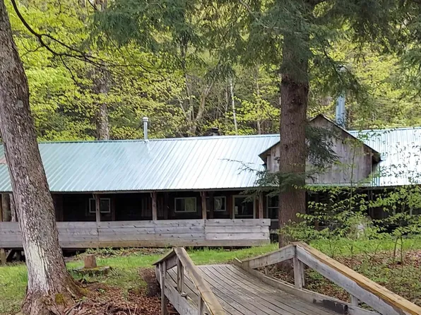 111 Taft Brook Road, Dover, VT 05341