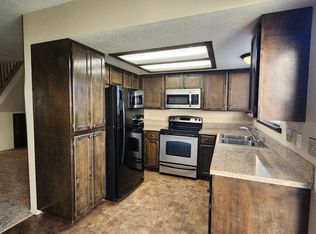 2120 Duportail St APT 8, Richland, WA 99352