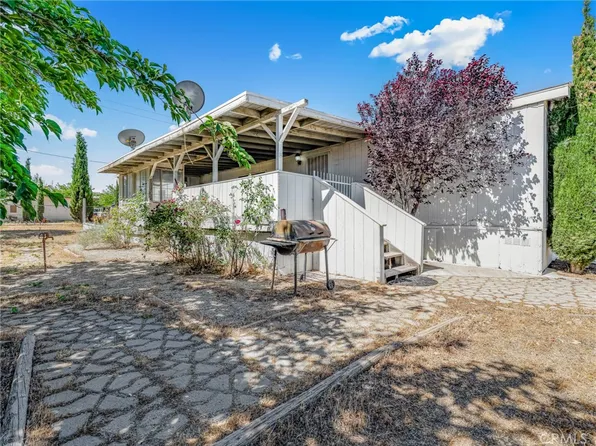 10164 White Rd, Phelan, CA 92371