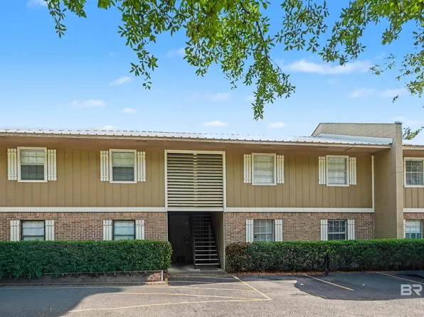 125 E 22nd Ave APT 12, Gulf Shores, AL 36542