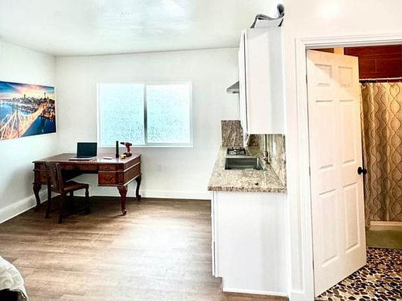 5th image of 5210 Glen Verde Dr