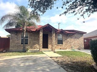 332 Toro Loop, Laredo, TX 78045