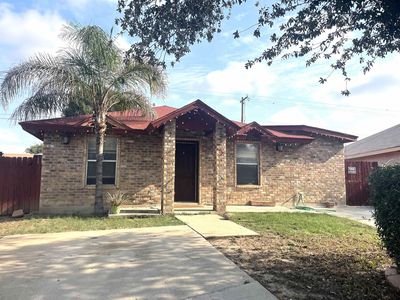 332 Toro Loop, Laredo, TX, 78045