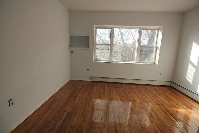 2nd image of 366 Jerome St #2