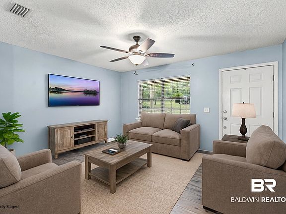 5th image of 21283 Oak Ridge Dr