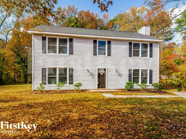 701 Whitby Ct, Durham, NC 27703