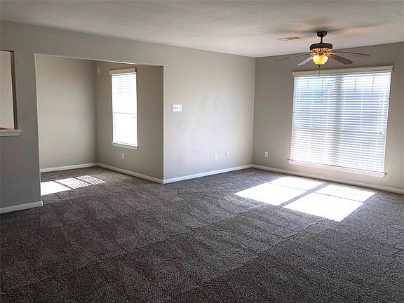 2nd image of 147B Binnacle Ct #B