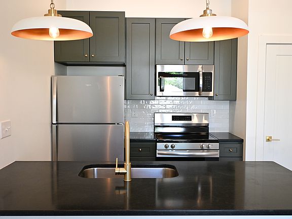 3rd image of 2307 Bedford Ave #11420649