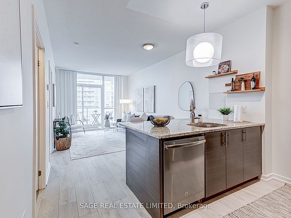 4th image of 70 Forest Manor Rd Unit 1303