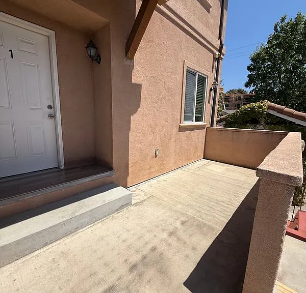 1769 Los Feliz Dr #1 — Photo 2