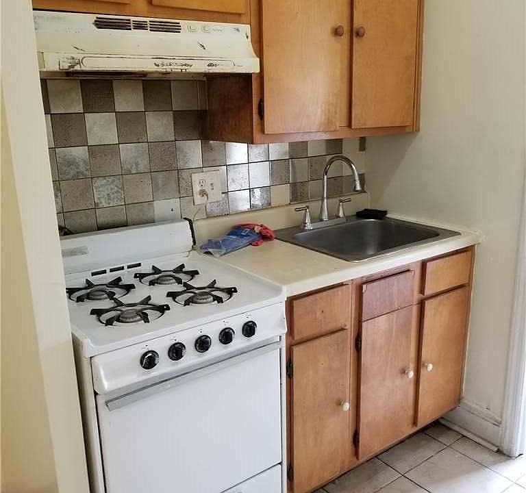 2nd image of 182-34 Hillside Ave #1