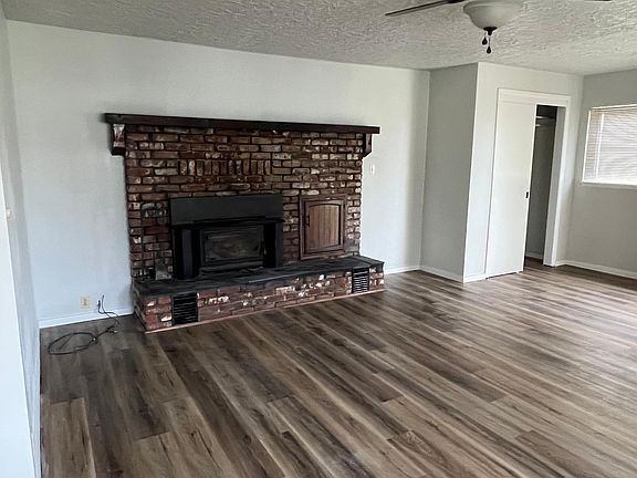 2nd image of 804 Wood Ave