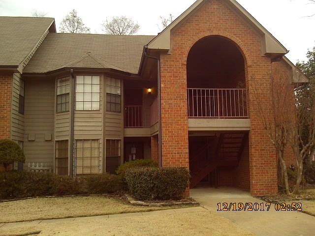 1st image of 6638 Pondside Cir #1