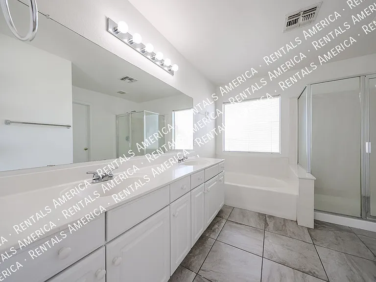 820 N Granada Dr — Photo 42