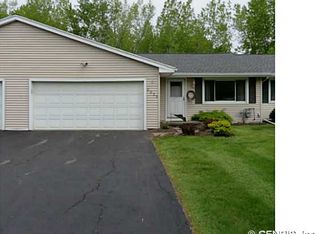 2075 Bear Creek Dr, Ontario, NY 14519