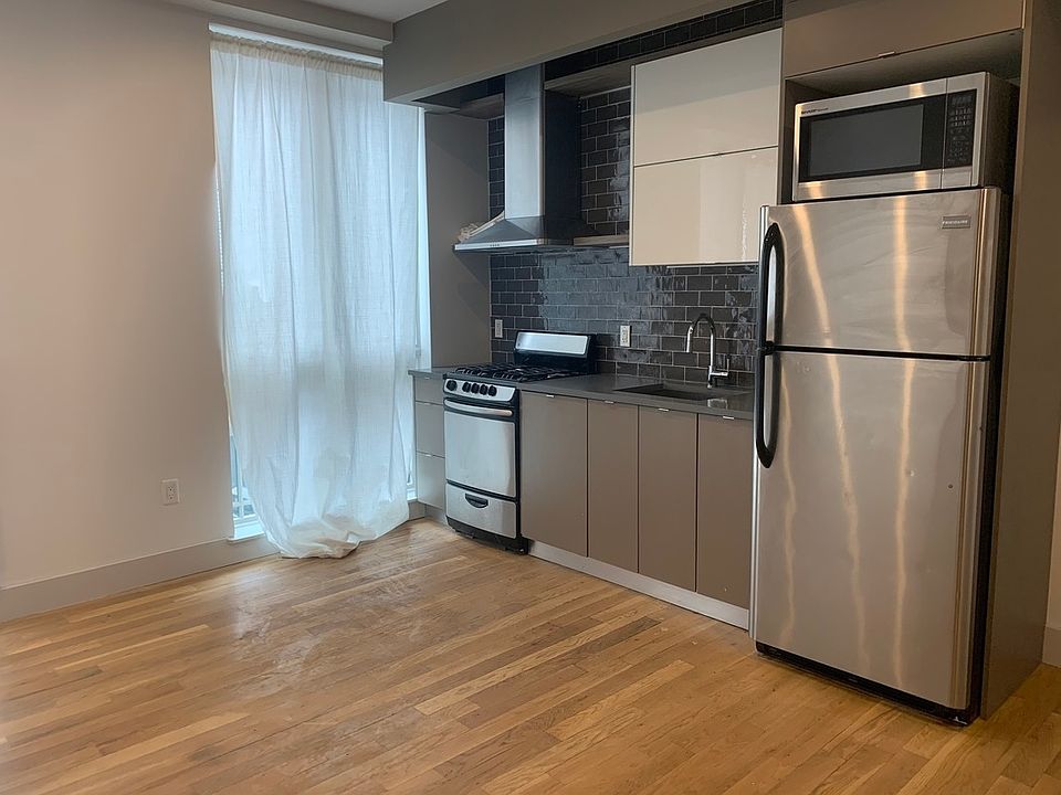 1st image of 72 N Henry St #1G