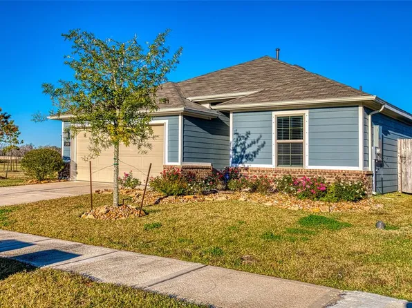 2496 Gelding Manor Drive, Alvin, TX 77511