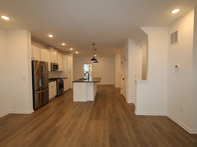 45 Basswood St — Photo 10