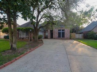 15423 Ensenada Dr, Houston, TX 77083