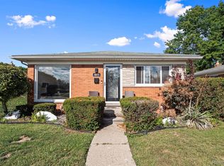 8873 Wormer Ave, Redford, MI