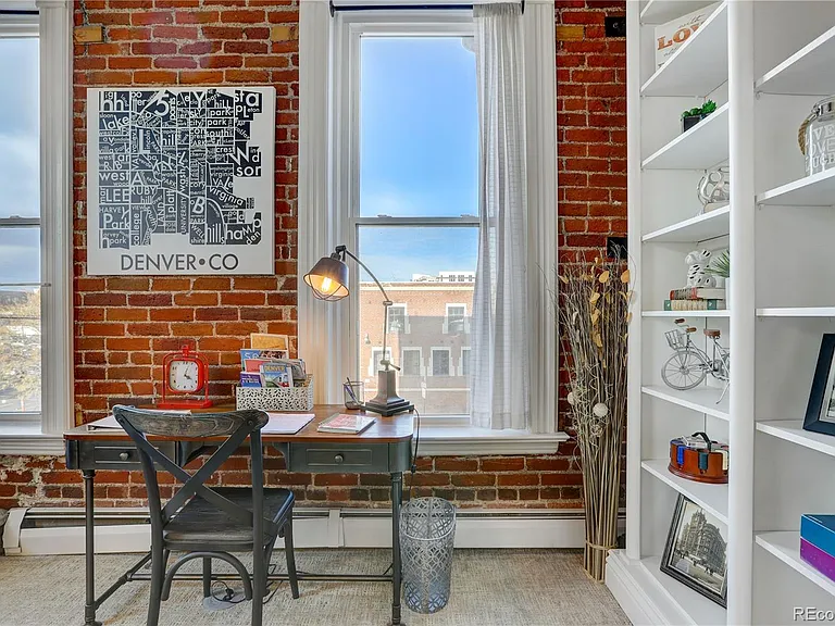 2193 Arapahoe St #11 — Photo 38