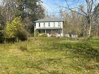 2nd image of 10725 Deep Cut Rd NE