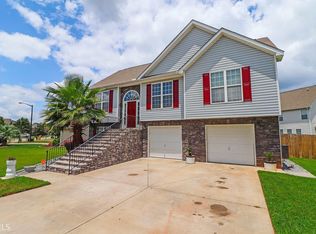 402 Arrie Dr, Byron, GA 31008