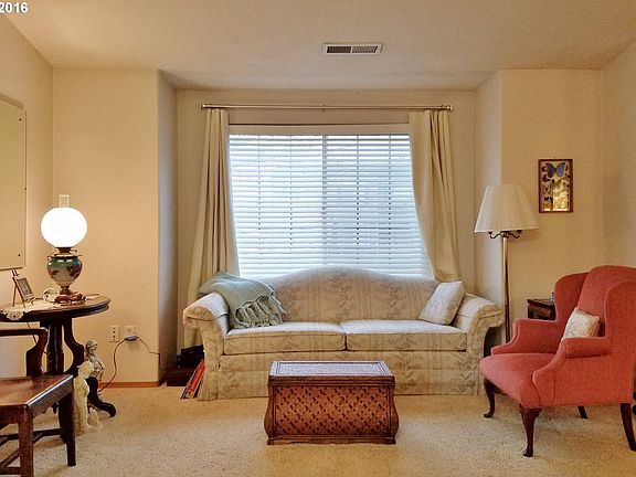 3rd image of 2304 SE 185th Ave