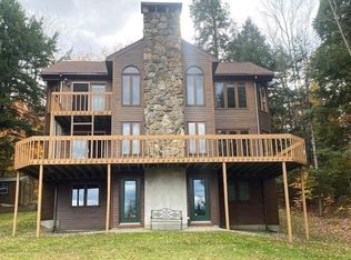 103 Moat View Dr, Albany, NH 03818