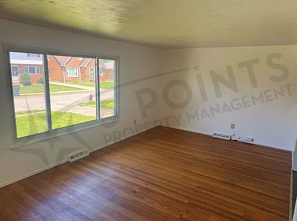 927 E 216th St #1 — Photo 7