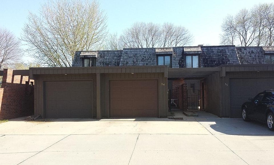 1st image of 2331 S 74th St Unit 34