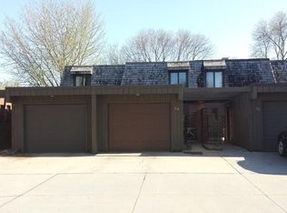 2331 S 74th St UNIT 34, Lincoln, NE 68506