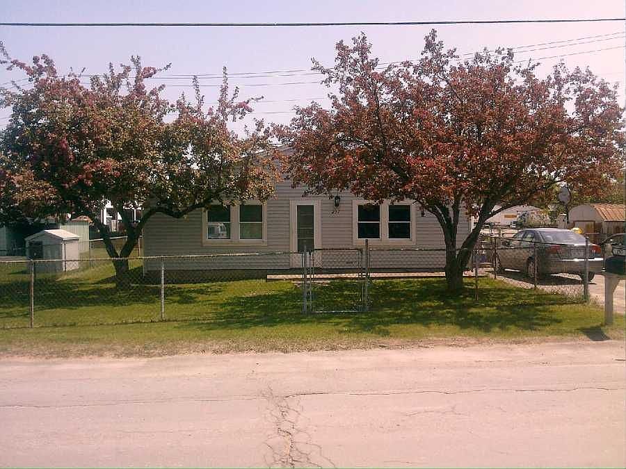 Front yard in May