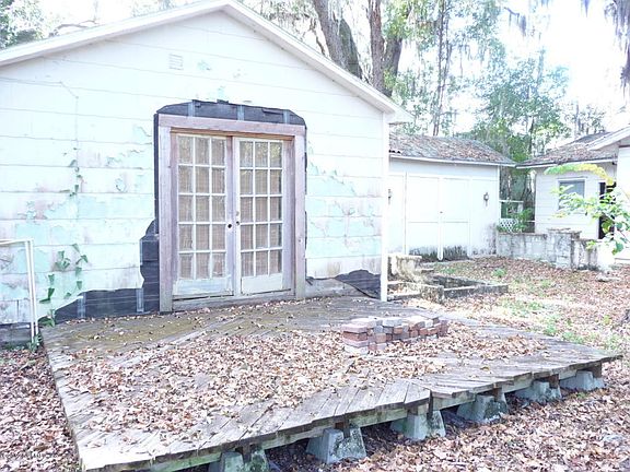 3rd image of 619 S 18th St