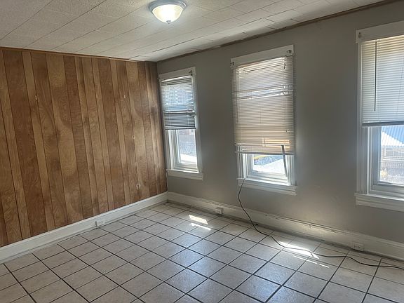 5th image of 1233 Spring St Floor 2