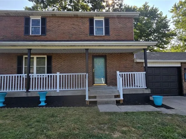 102 Kristen Ct, Radcliff, KY 40160
