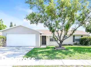 223 Bonnie Glen Ln, Apopka, FL 32712