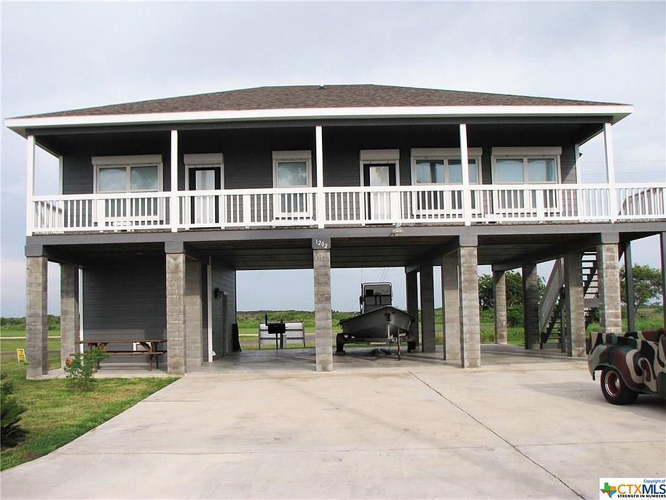 1st image of 1202 E Matagorda Dr