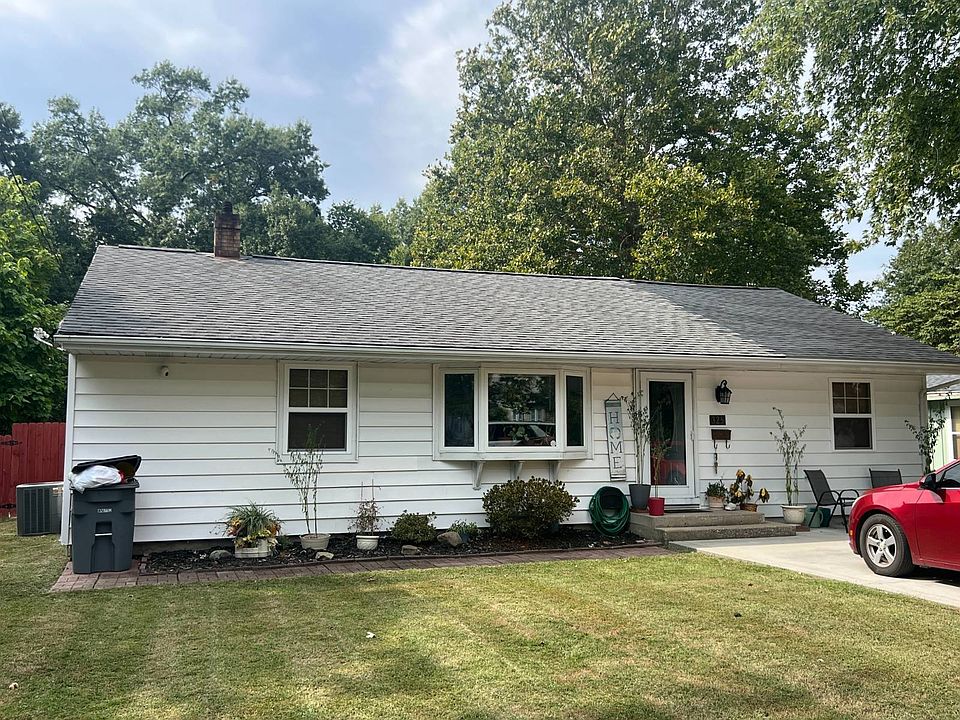 1st image of 325 Ellison St