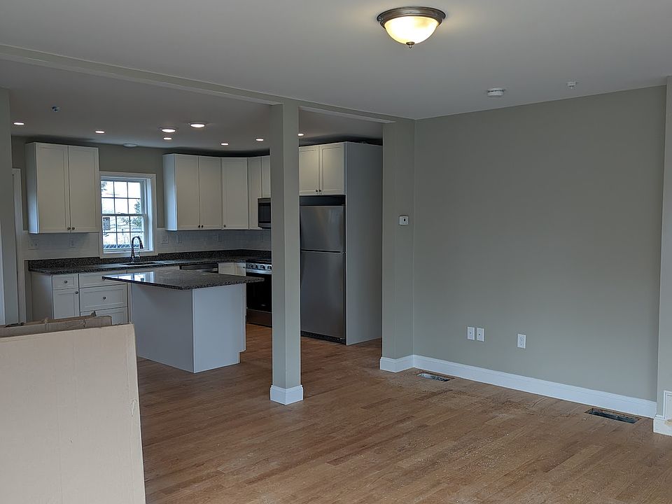 207 Winthrop St Quincy, MA, 02169 Apartments for Rent Zillow