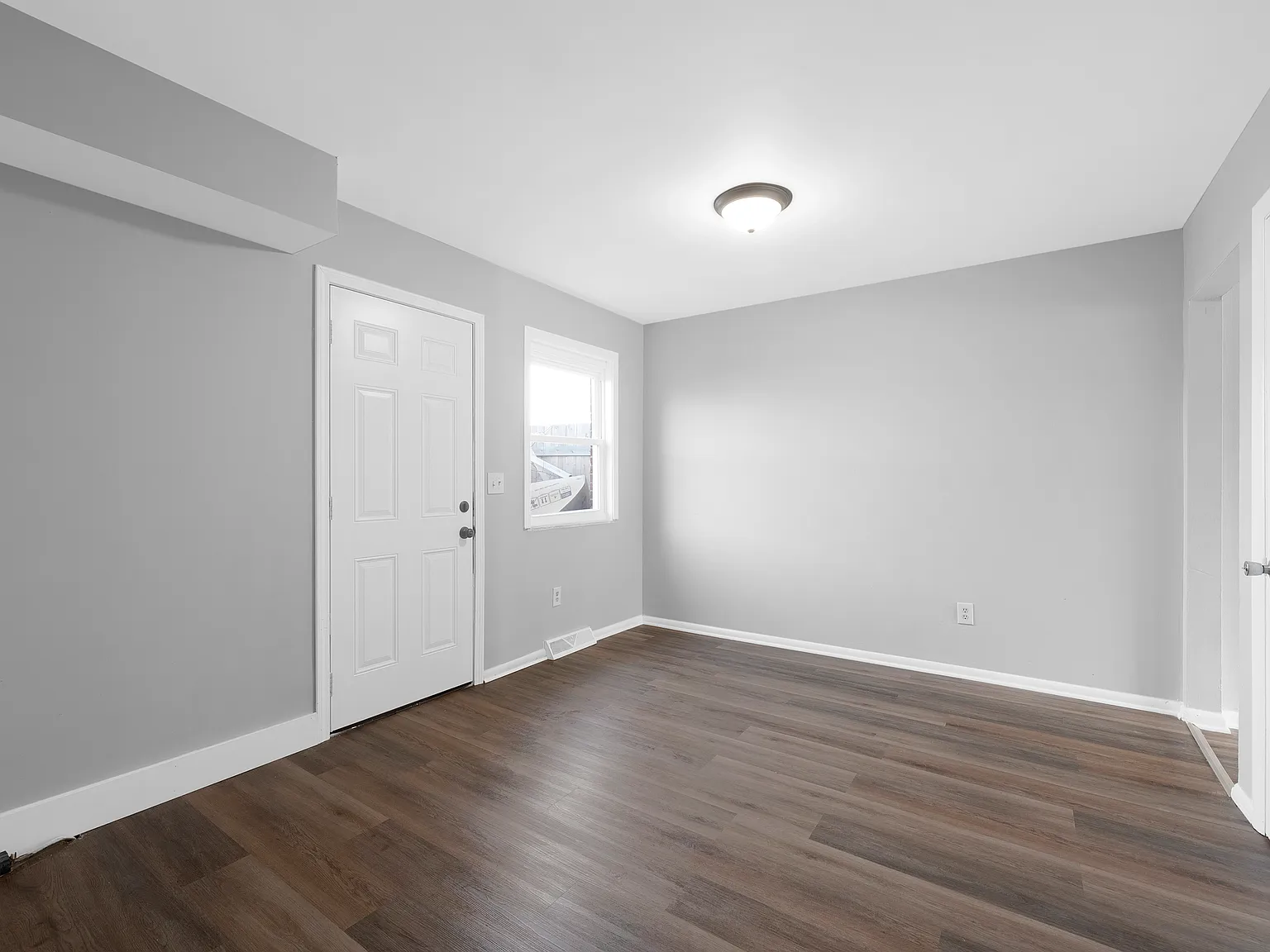 Hofam Townhomes — Photo 2