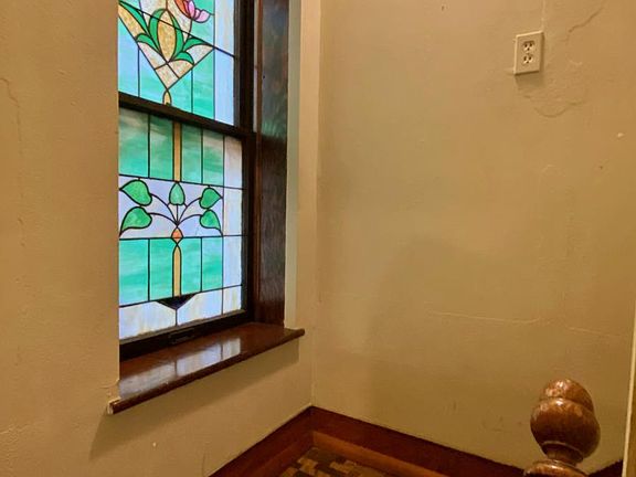 2nd image of 2921 Meramec St #2921