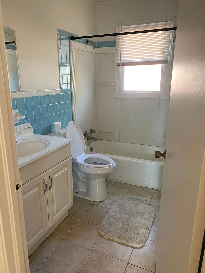 631 S Ellis Street — Photo 4