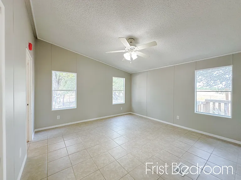 2710 County Road 285 — Photo 11