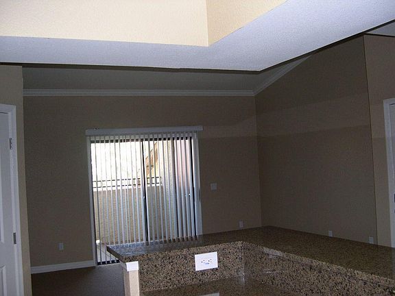 5th image of 2001 E Campbell Ave #365