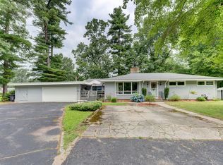 10 Oak Rd, Enfield, CT 06082