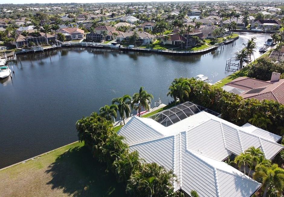 1st image of 5042 Key Largo Dr