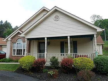 360 Allandale Dr photo 1