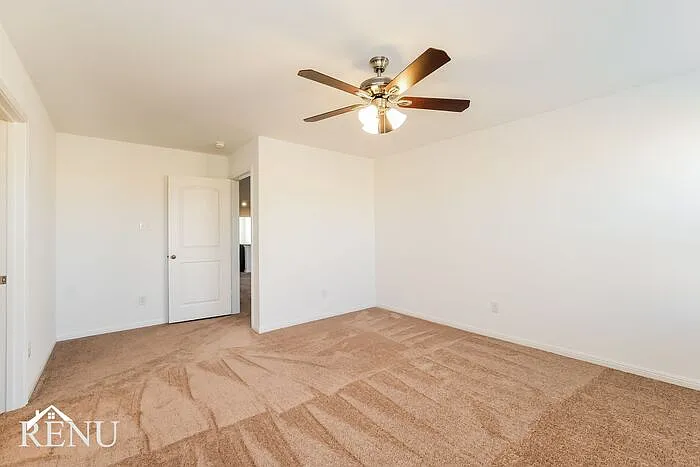 101 Fox Glen Trl — Photo 11